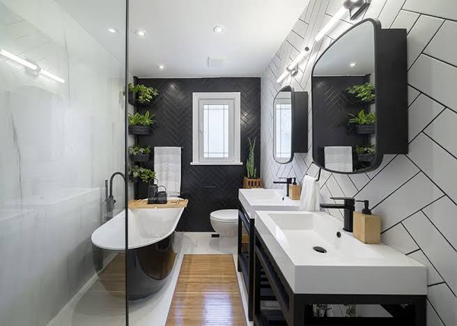 Bathroom renovation and decor: what to fix first